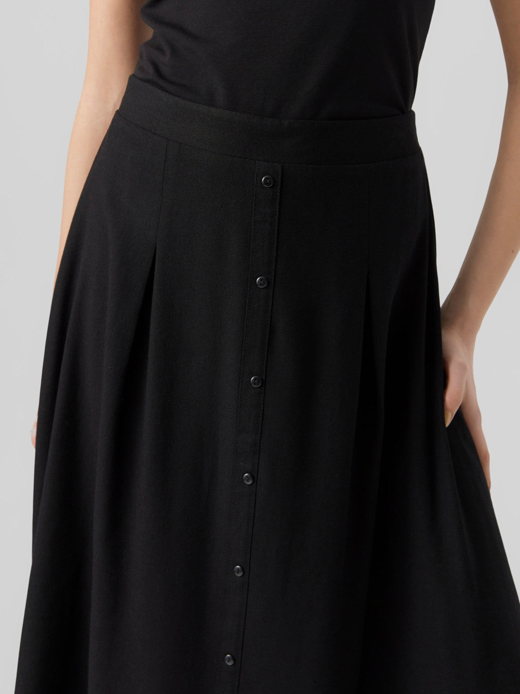 Milo Calf Length Skirt - Vero Moda - Uforia Muse 